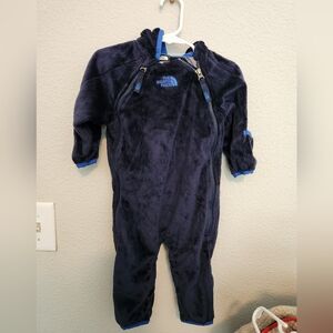 SOLD ! The north face winter jumpsuit